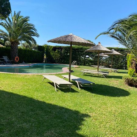 Villa Xanthippi Agia Paraskevi  Bagian luar foto