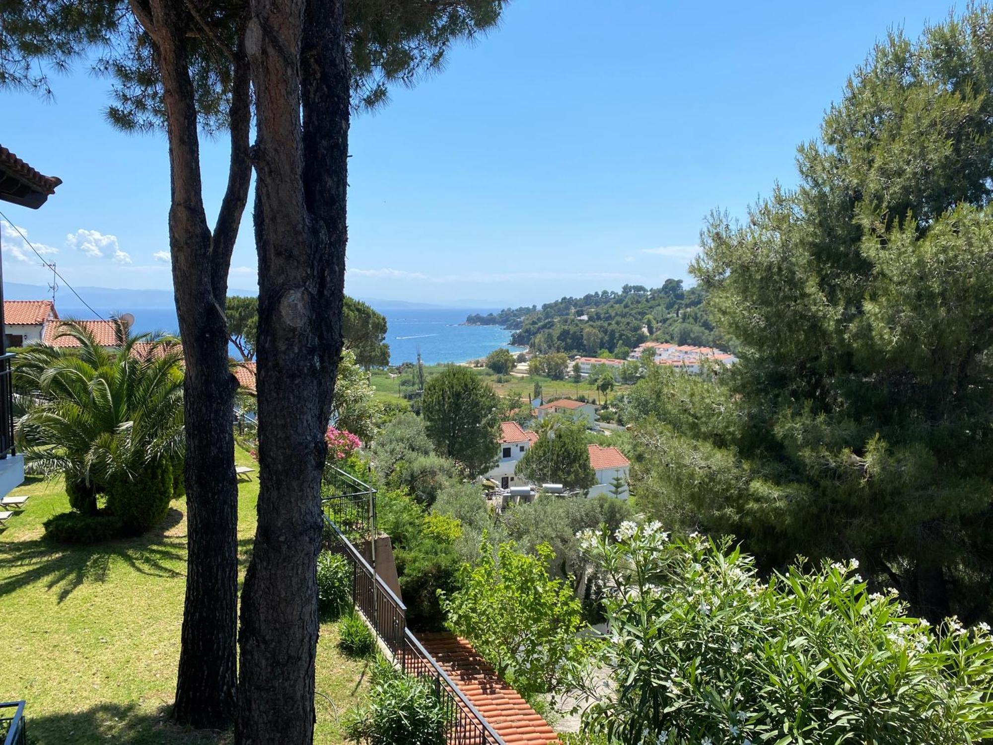 Villa Xanthippi Agia Paraskevi  Bagian luar foto
