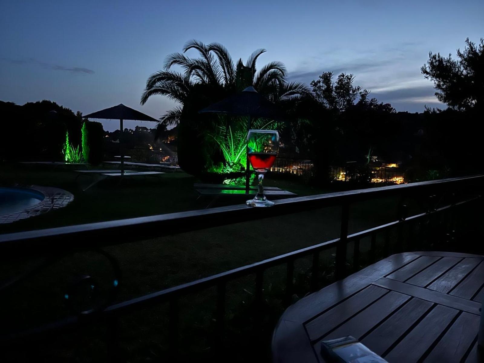 Villa Xanthippi Agia Paraskevi  Bagian luar foto