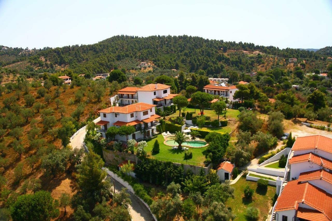 Villa Xanthippi Agia Paraskevi  Bagian luar foto